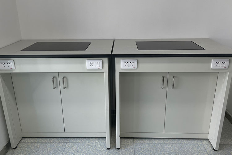 1656485875484174.jpg 天平臺1.jpg